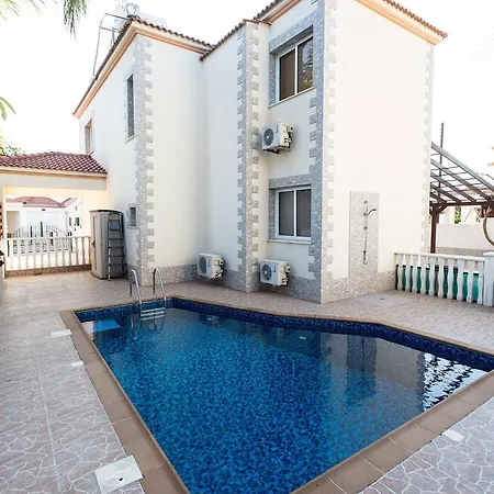 Luxury Nissi Whit Sea View Pensionat Ayia Napa