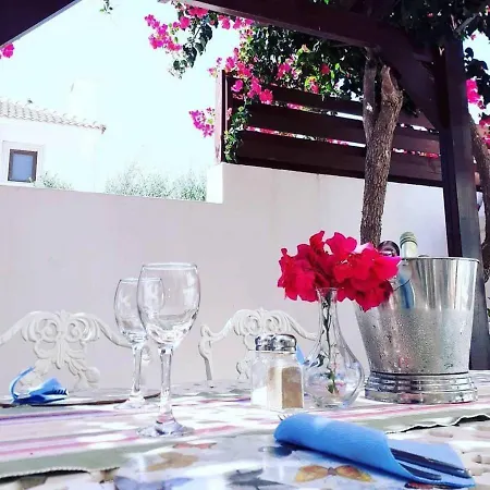 Guest house Luxury Nissi Whit Sea View